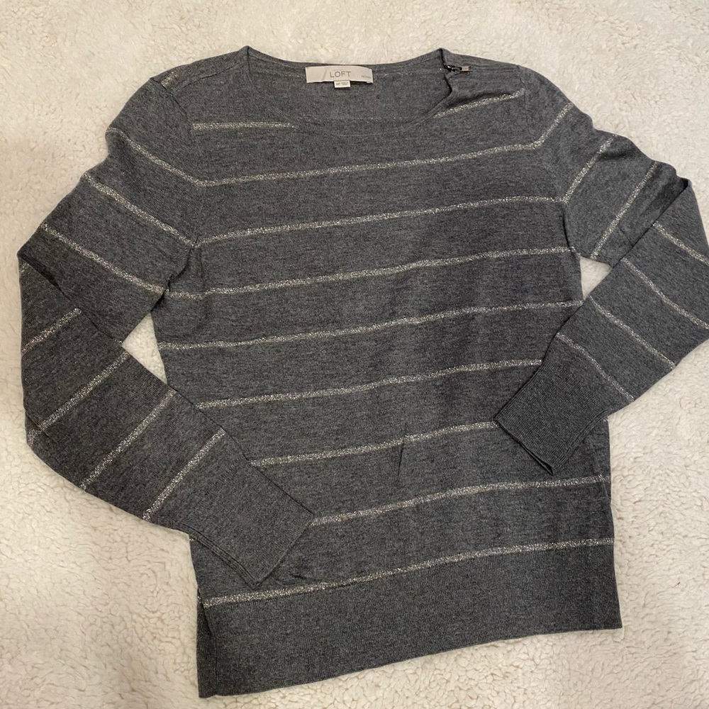 LOFT - grey crewneck sweater